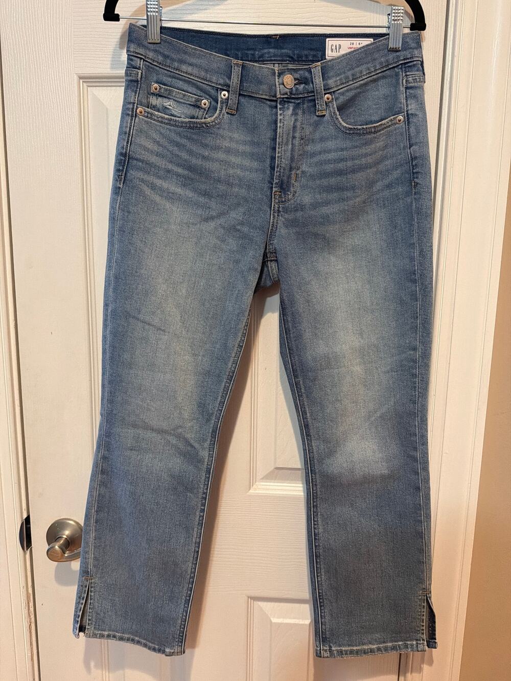 Gap Vintage Slim Mid Rise Jeans 28/6P Light Wash Split Hem Ankle
